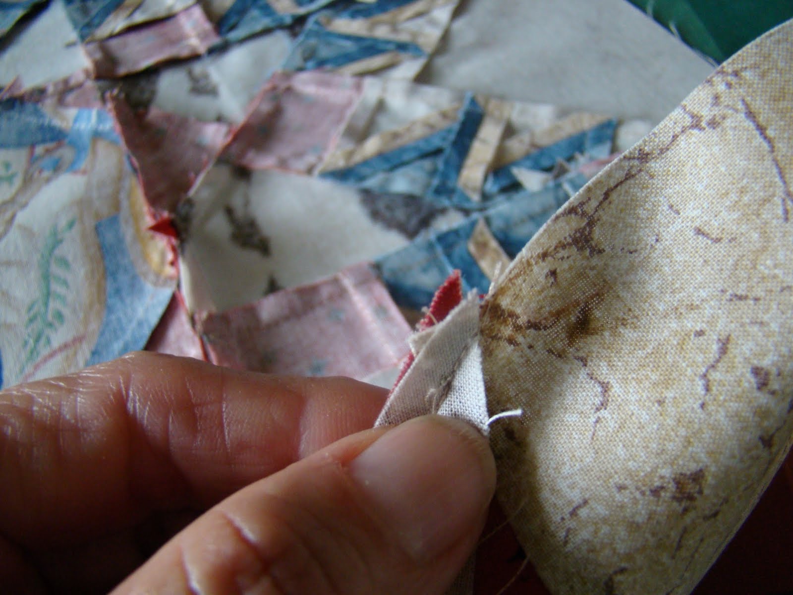 Molly's Place FEATHERED STAR TUTORIAL