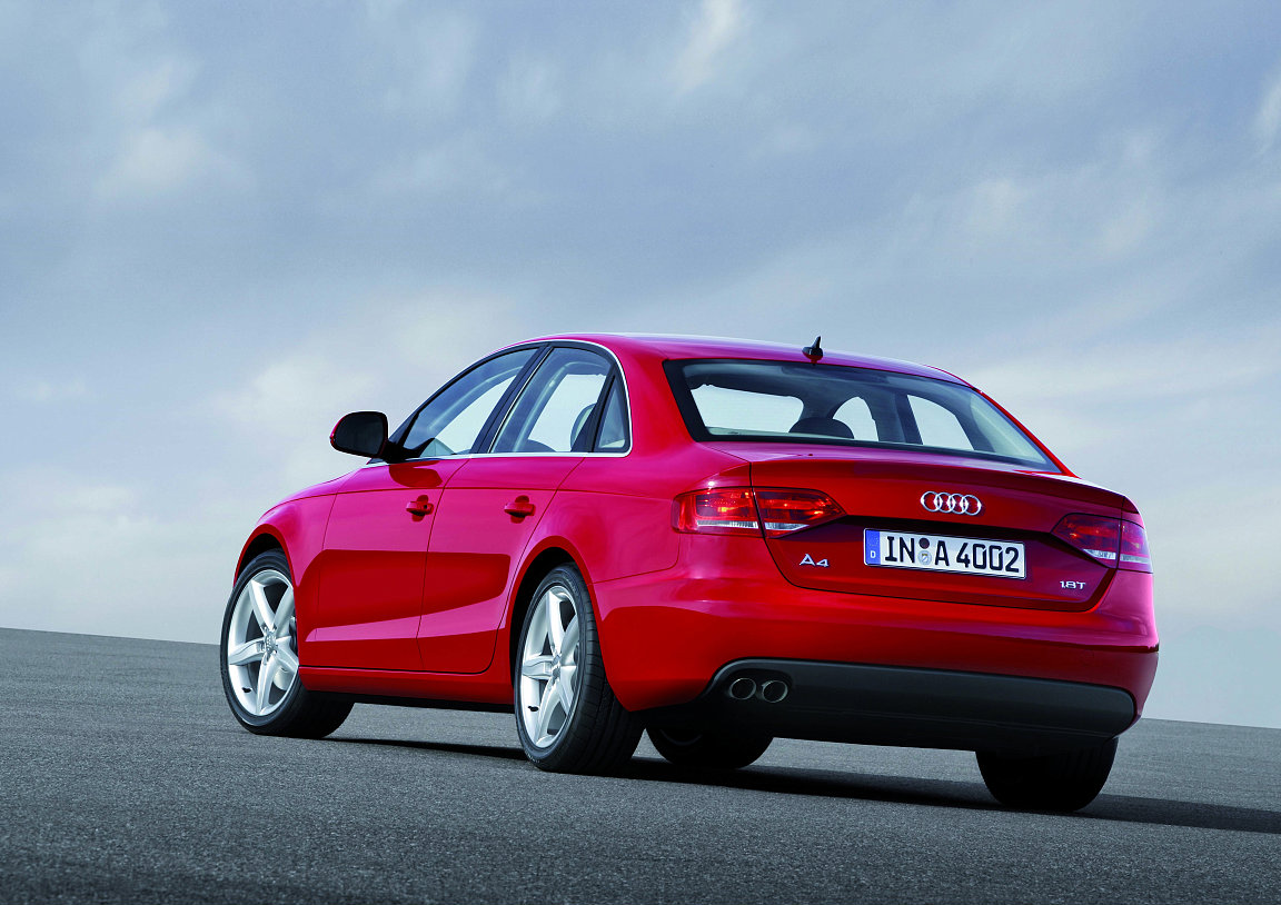 http://2.bp.blogspot.com/_L_Xgx1hCzxo/S-JwcbNgysI/AAAAAAAABOQ/kxtoRV3ons8/s1600/audi-a4-4.jpg