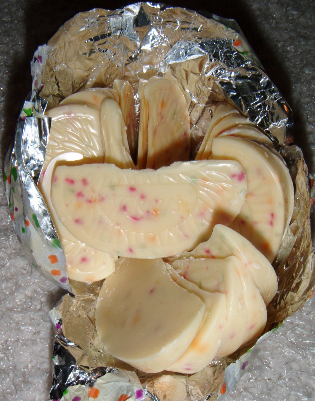 FOODSTUFF FINDS Terry’s Chocolate Orange White Chocolate Smasher