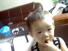 My smallest brother very cute hor??