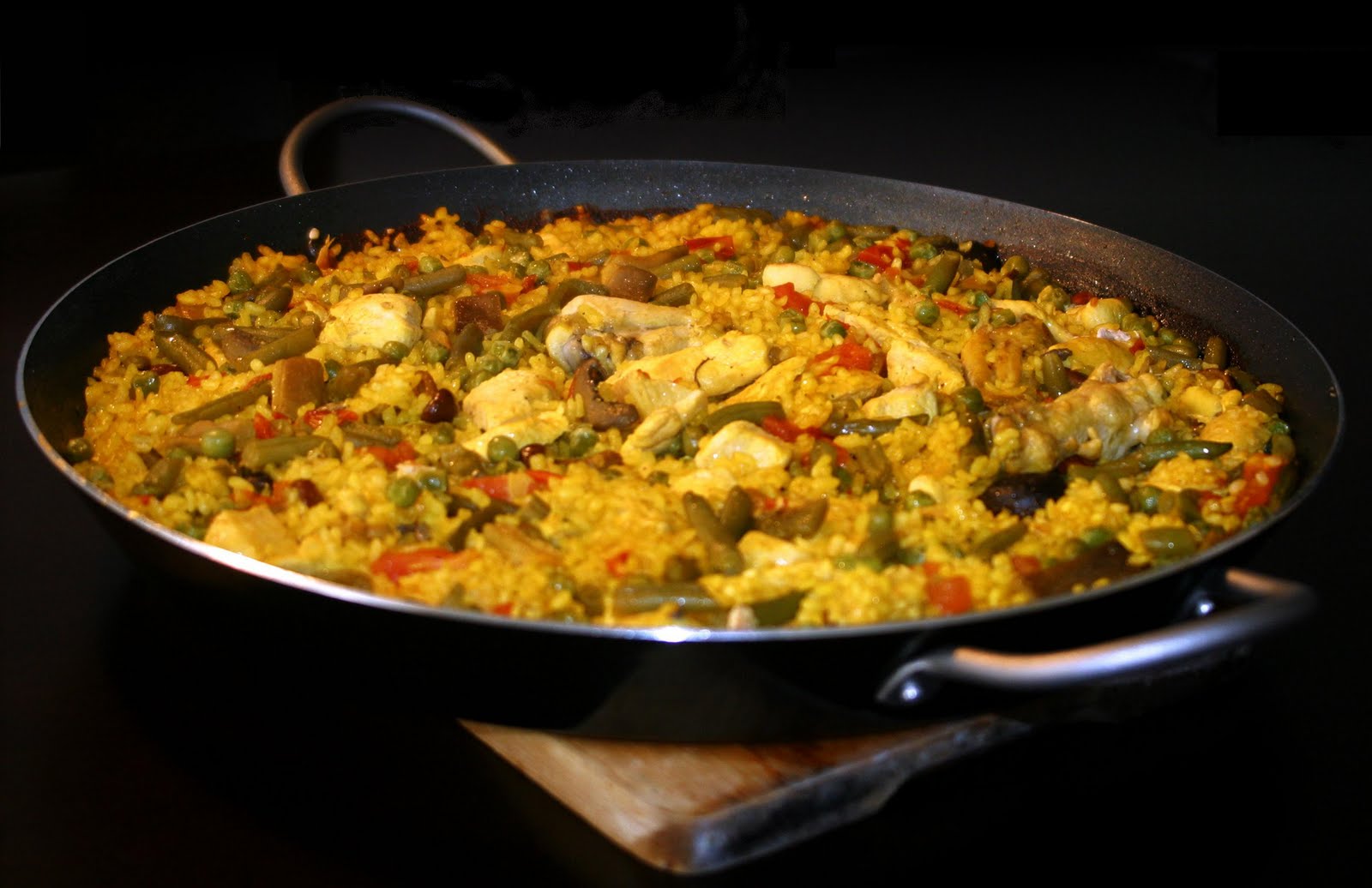 CAROLINE´S CREATIVE FOOD PAELLA DE POLLO CON SETAS