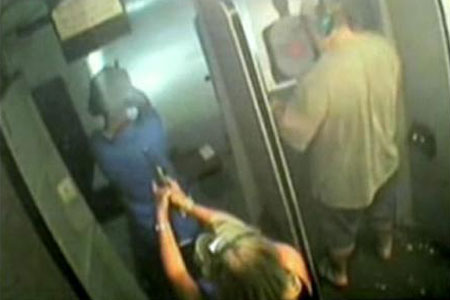 [mumshootsson_450x300.jpg]