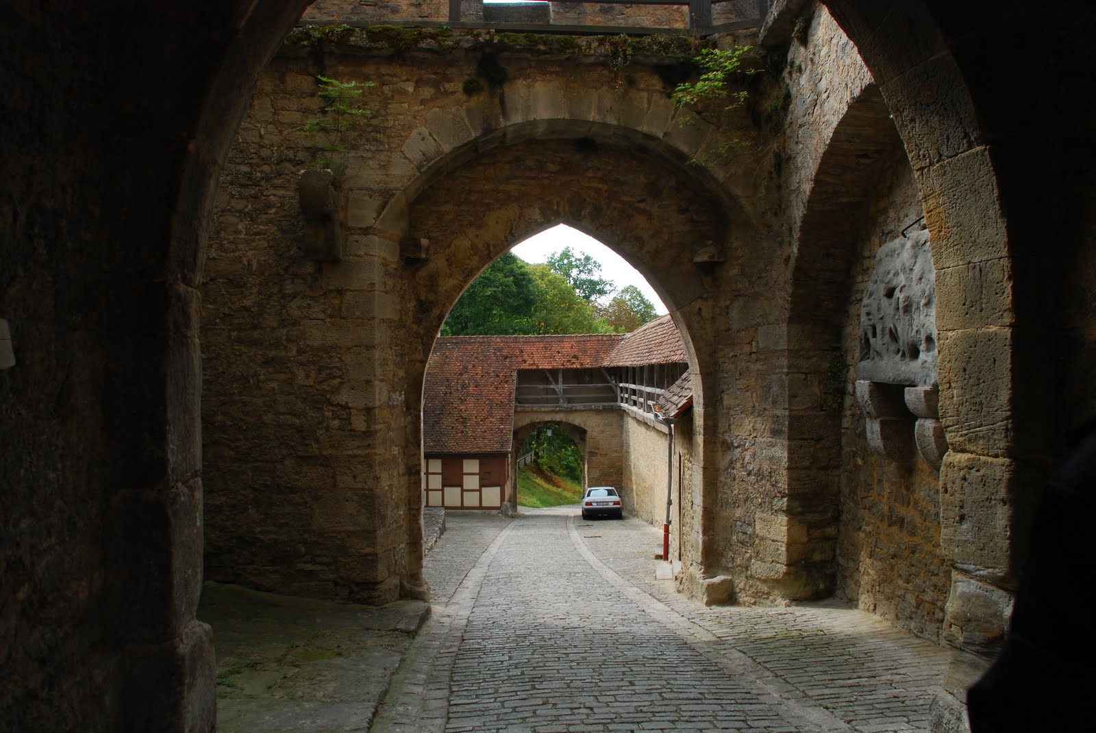 [84-3甕中捉鱉，古荊州城，也有類似的。門中門.JPG]