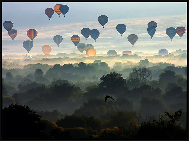 [20+MONTGOLFIERES.jpeg]