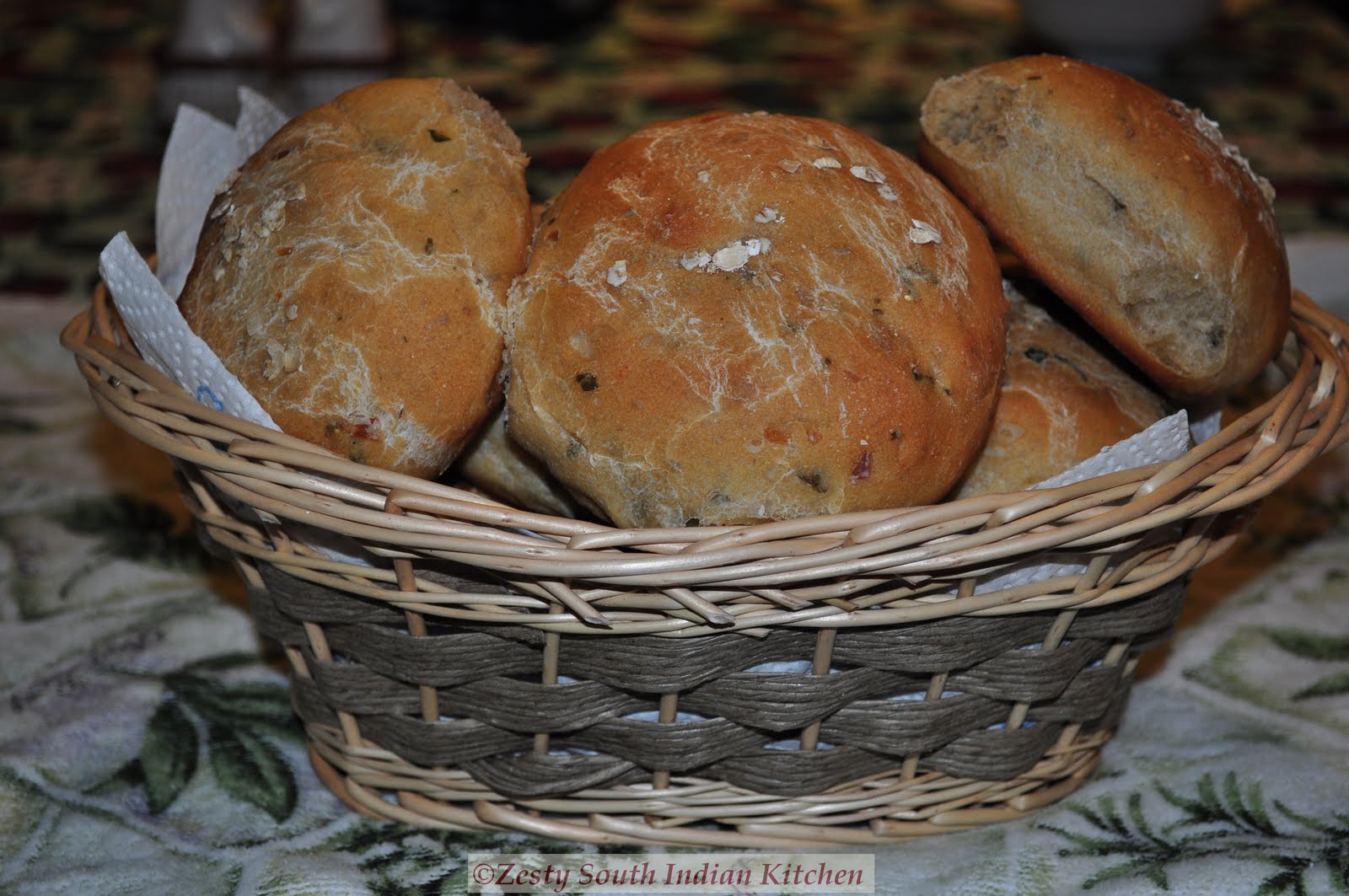 [chimmichuri+buns.JPG]