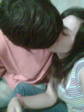 Qiero uno de esos besos :(