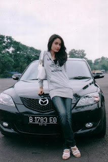 cinta laura