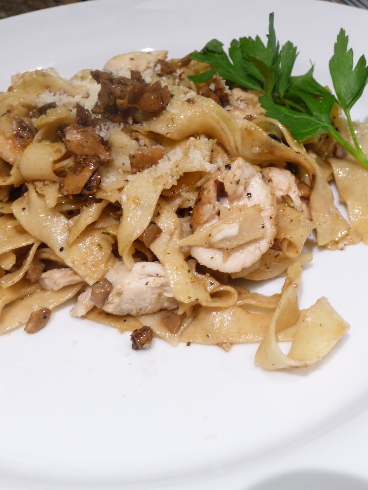 Epicurean Mom Chicken and Porcini Mushroom Fettuccine