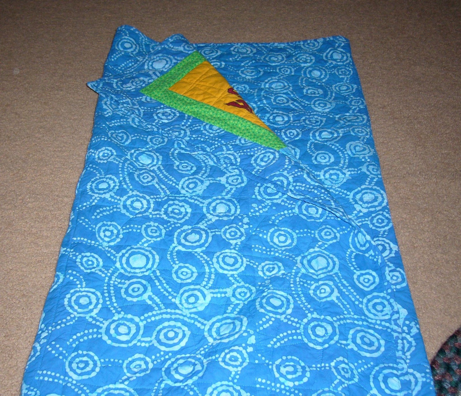 Declan's Quilt How to fold the quilt into a pillow