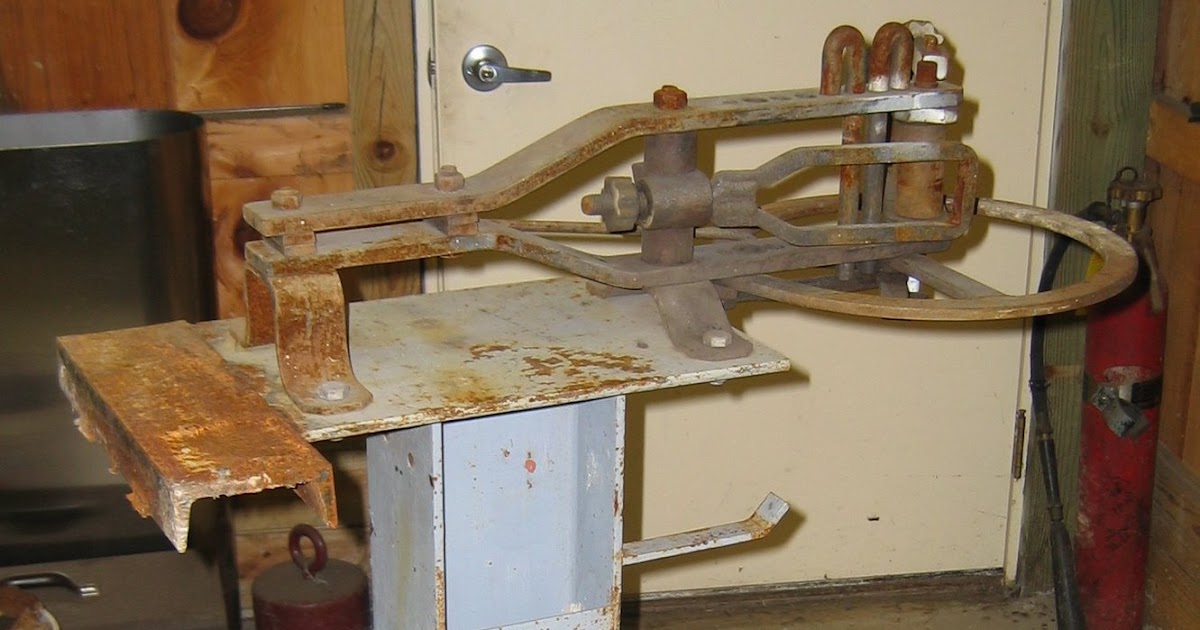 Lincoln Smithy Unique Metal Sculpture Hossfeld No1 Bender Great