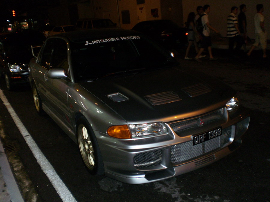inyii9dyco Mitsubishi Evo 3 Body Kit
