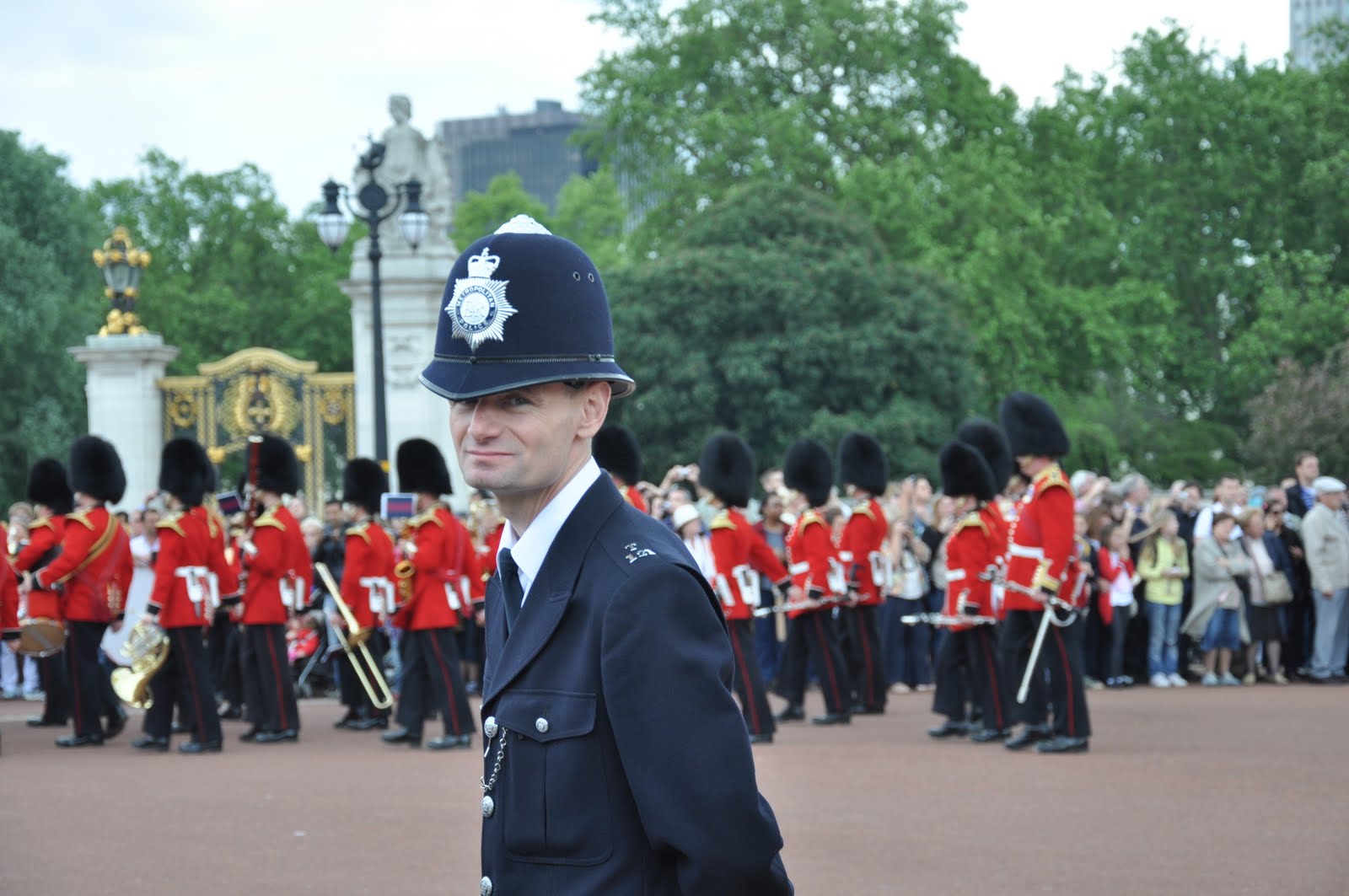 2 months in Europe: London - The Royal guards