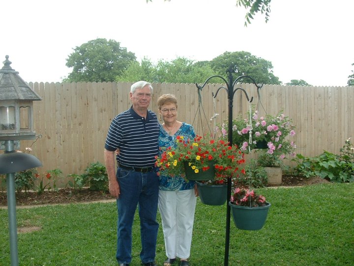 i love you mom dad. i love you love you mom dad. i love you mom dad. i love you