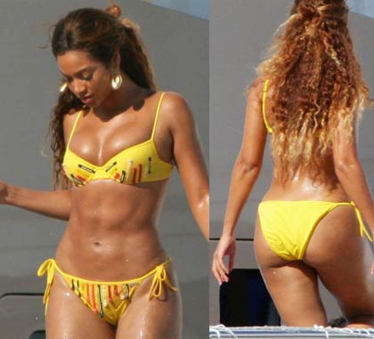 Beyonce boobs bikini