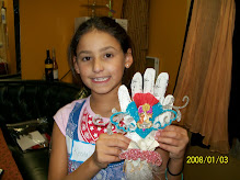 Milagros Vintage Paper Hand