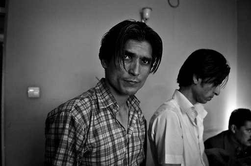 [00027725-UPY--002.jpg]