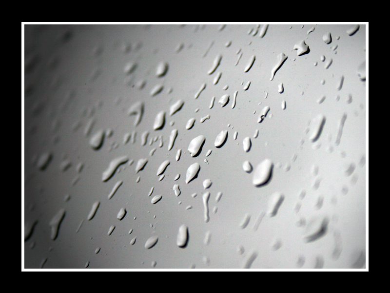[raindrops.jpg]