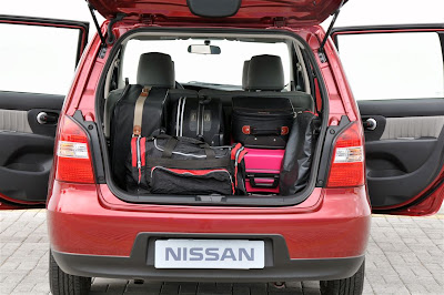 Nissan Grand Livina Nissan Grand Livina