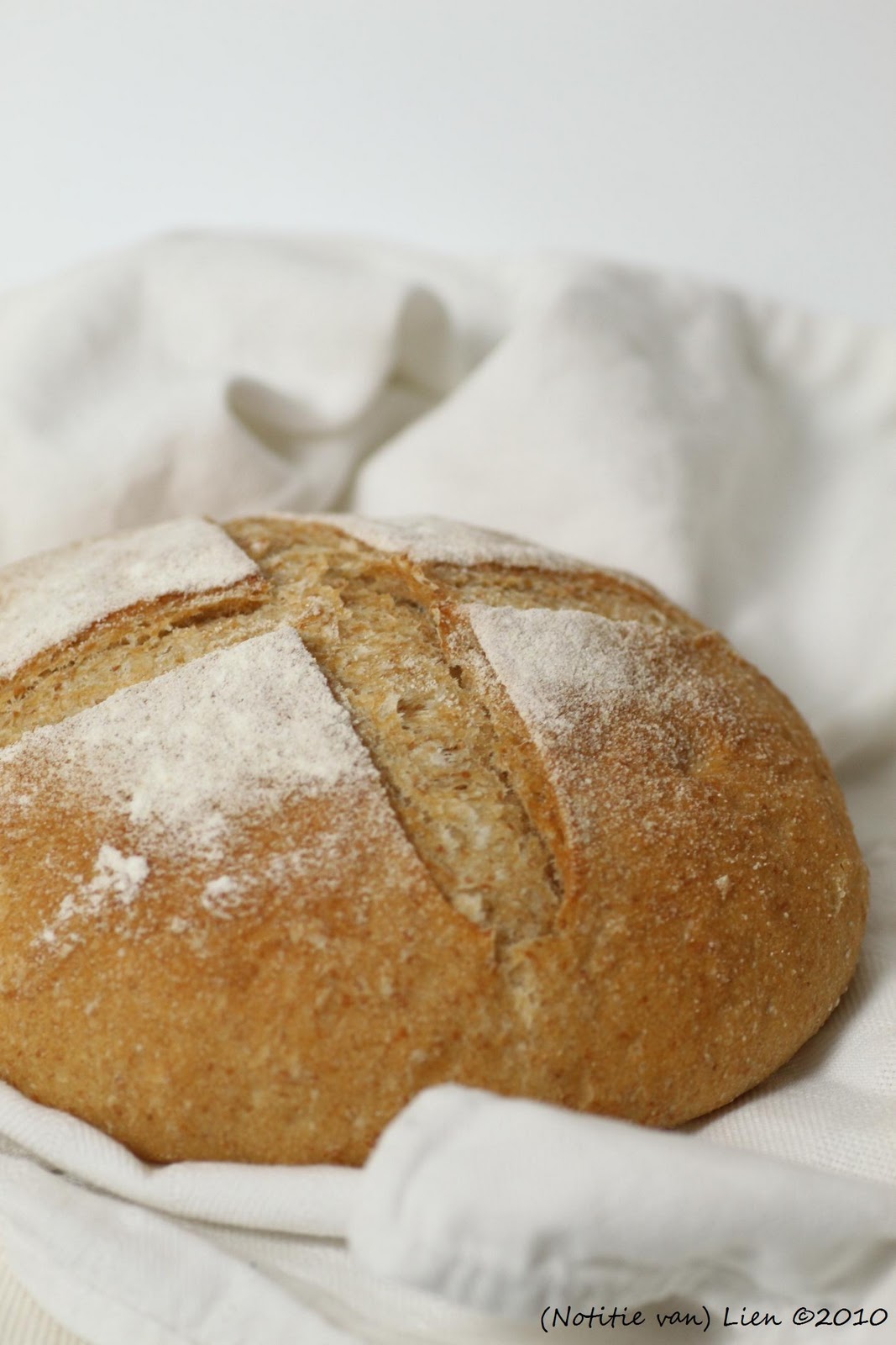 Notitie van Lien: Bread Baking Babes in Portugal