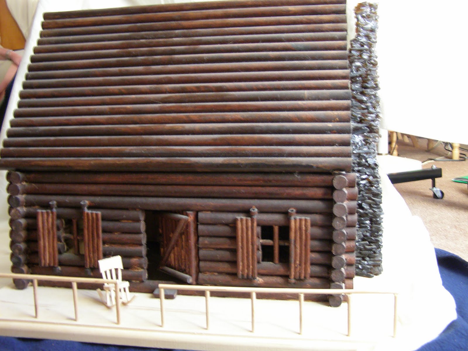 Miniature Log Cabins Large Dark Miniature Log Cabin