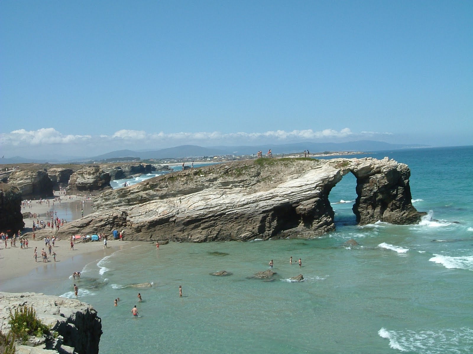 [las+catedrales.jpg]