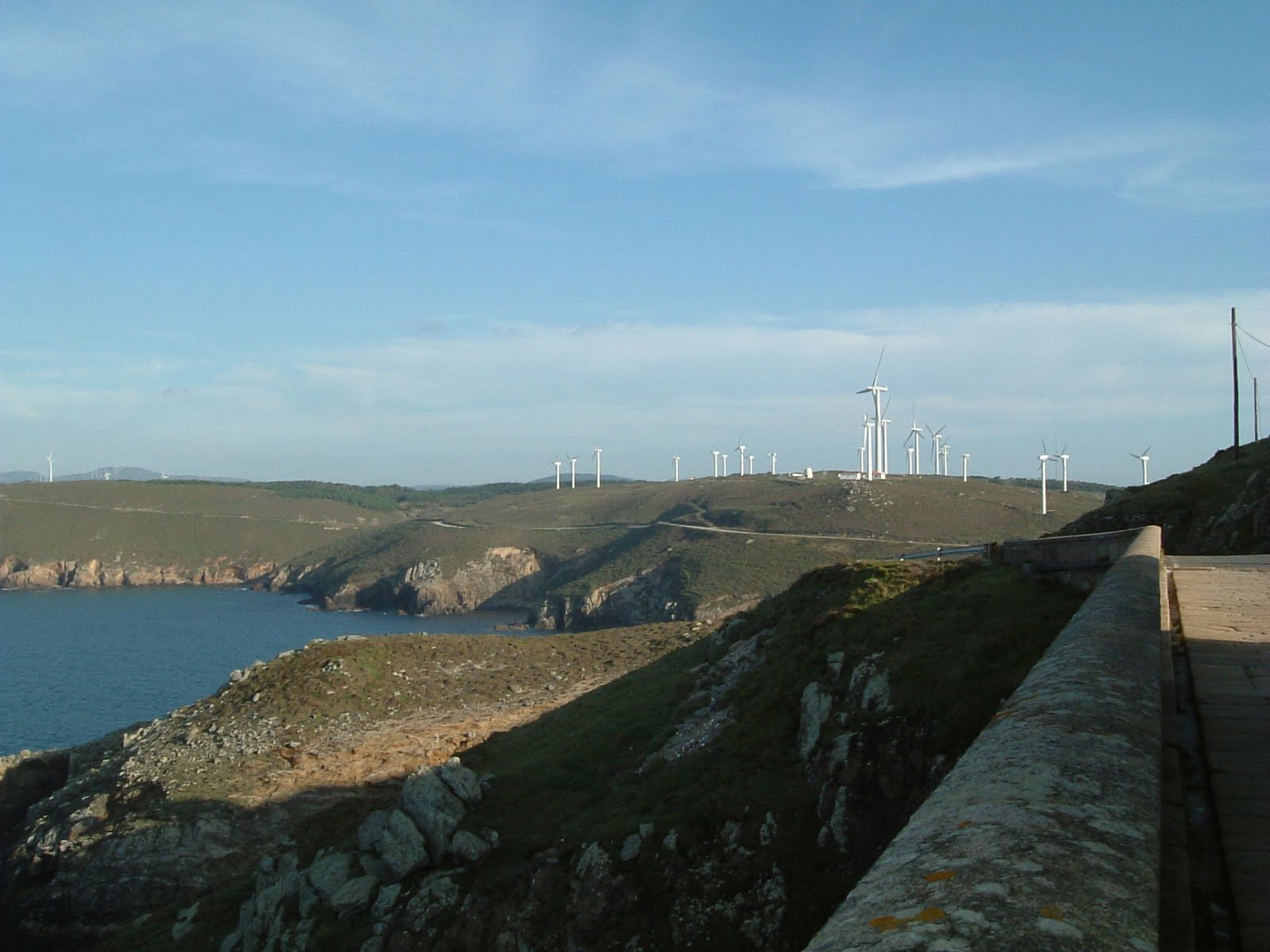 [14parque+eolico+desde+cabo+vilano.JPG]
