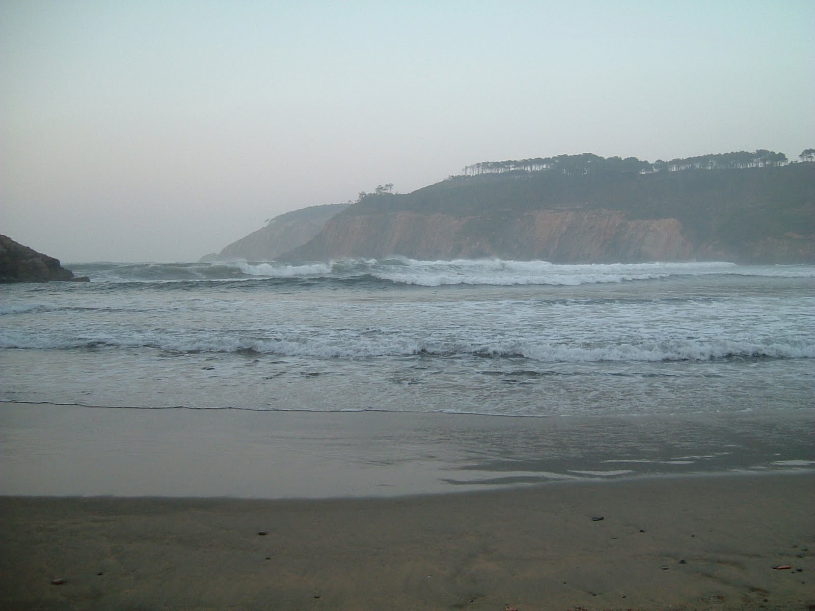 [este+dia+estaba+brava.JPG]