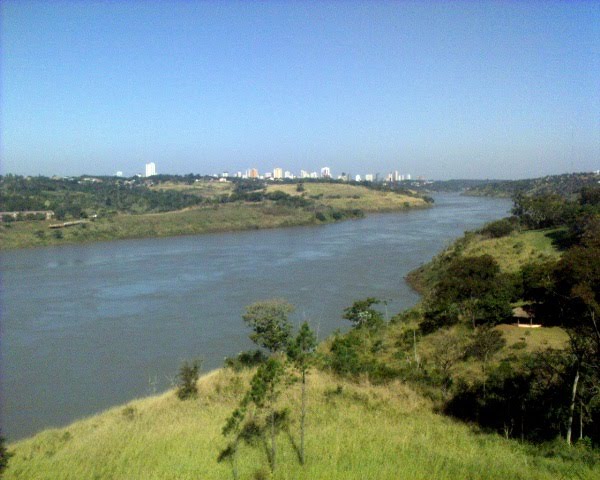 Foz desde Ciudad del Este