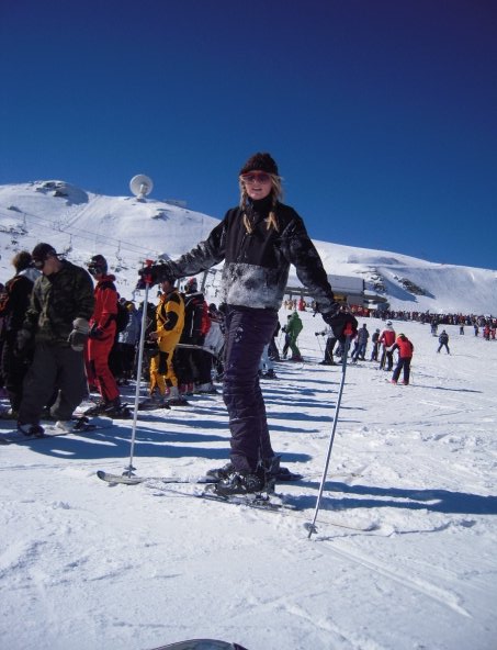 [skiing.jpg]