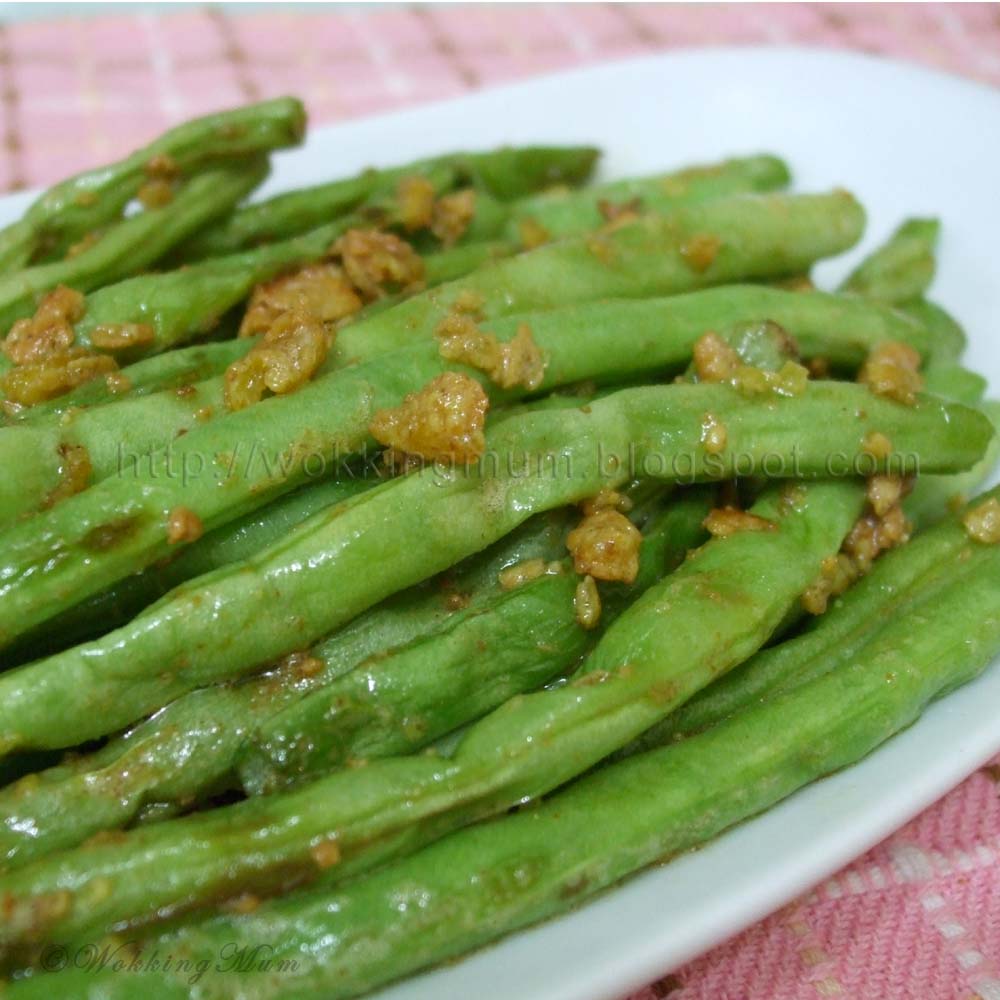 Let's get Wokking! French Bean with Salted Egg Yolk 四季豆炒咸蛋黄