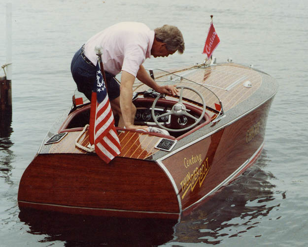 Crackerbox Racing Boats Century "Thunderbolt" boat