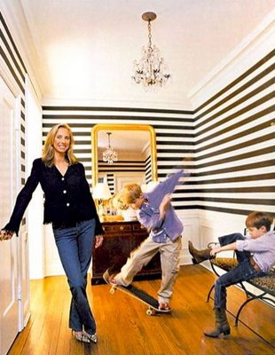 [381168358_5294363529.jpg]