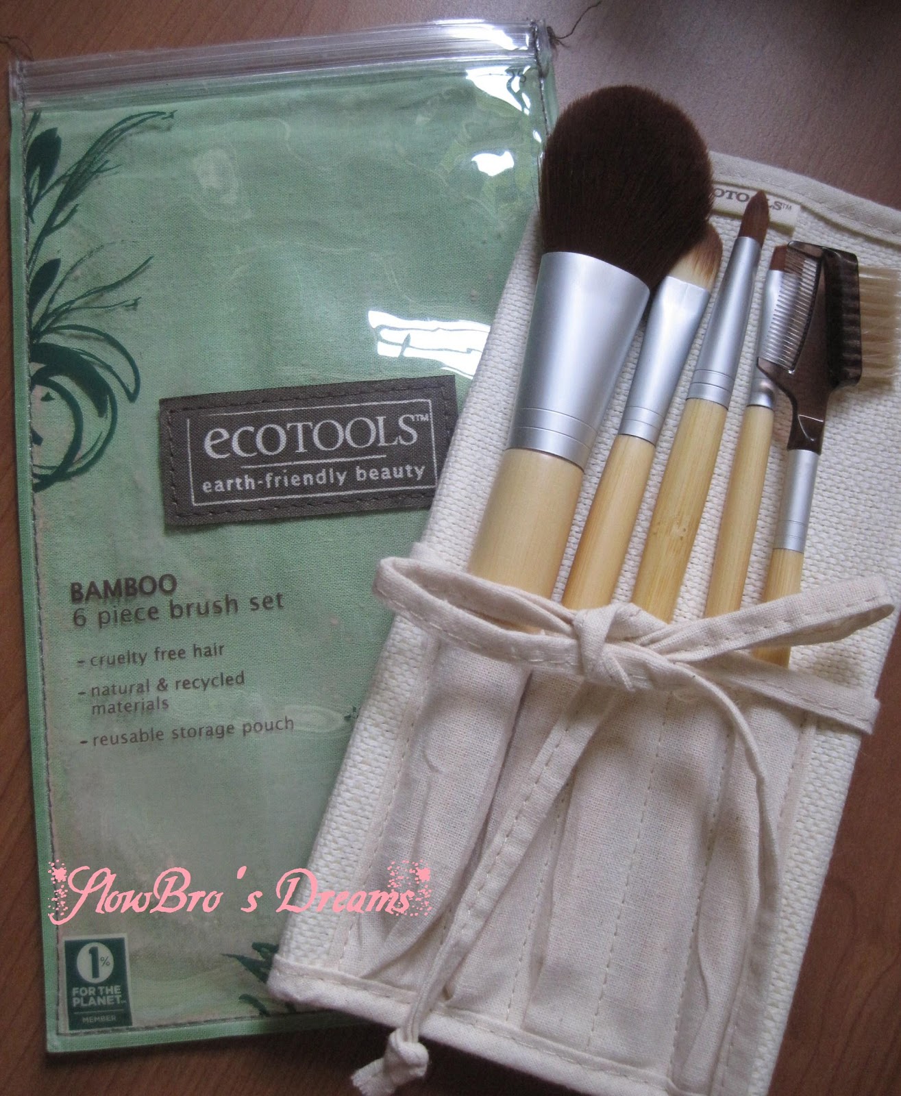 Review EcoTools Bamboo 6 Piece Brush Set