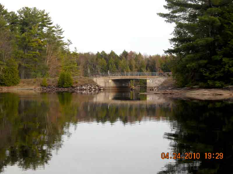 Kayaktraveller Trip 2 The Bottle (Lake) uncorked! April 24, 2010