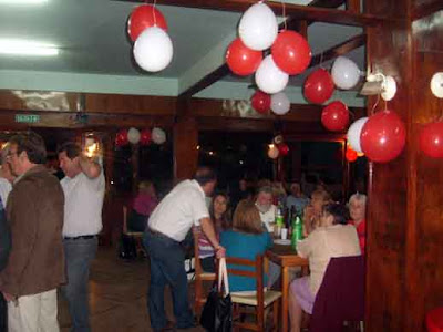 Brindis Radical: "los que tuvieron ganas vinieron" 5 radicales