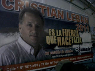 Leban esta llegando en carro 4 leban