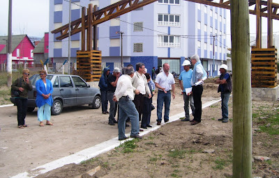 Vecinos y funcionarios recorren obras en Mar de Ajó 2 5%255B1%255D