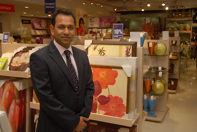 Manish Parekh Directo of Store at the Opening