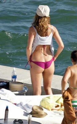 Hottest Celebrity Booty Jennifer Aniston