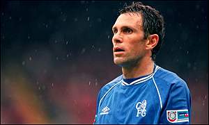 _1381737_poyet300.jpg
