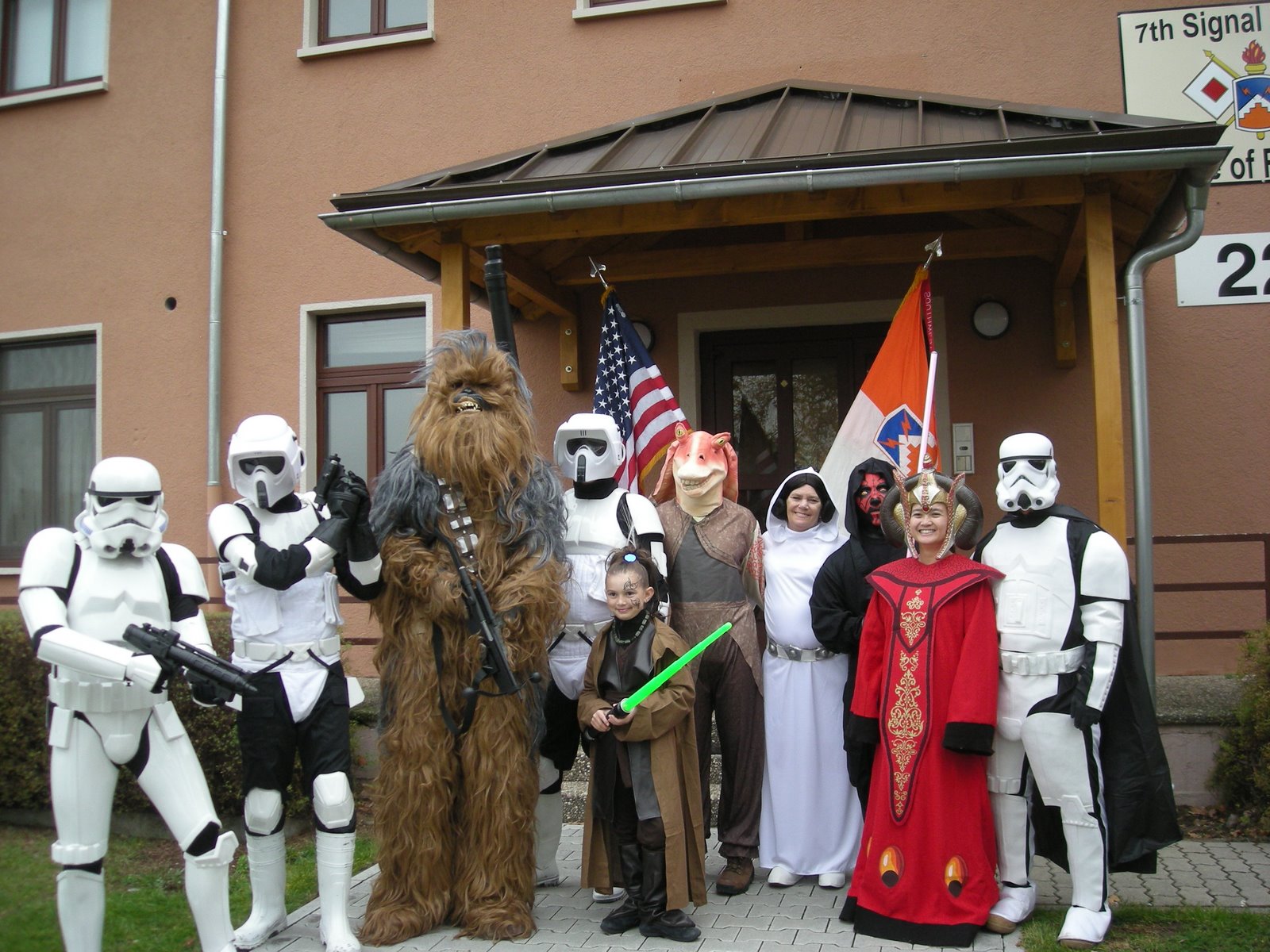 [bde+halloween+run+040.JPG]