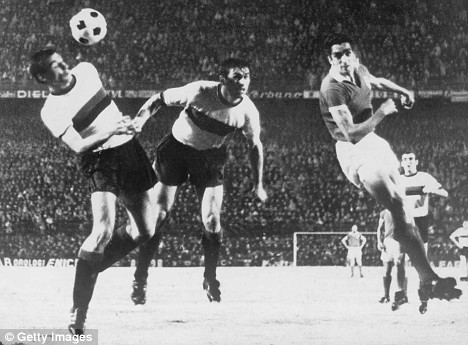 View of the Steaua Bucuresti team, with goalkeeper Helmuth Duckadam News  Photo - Getty Images