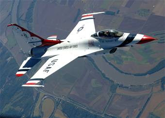 USAF+Thunderbirds+Single+AC+Flight+File.jpg