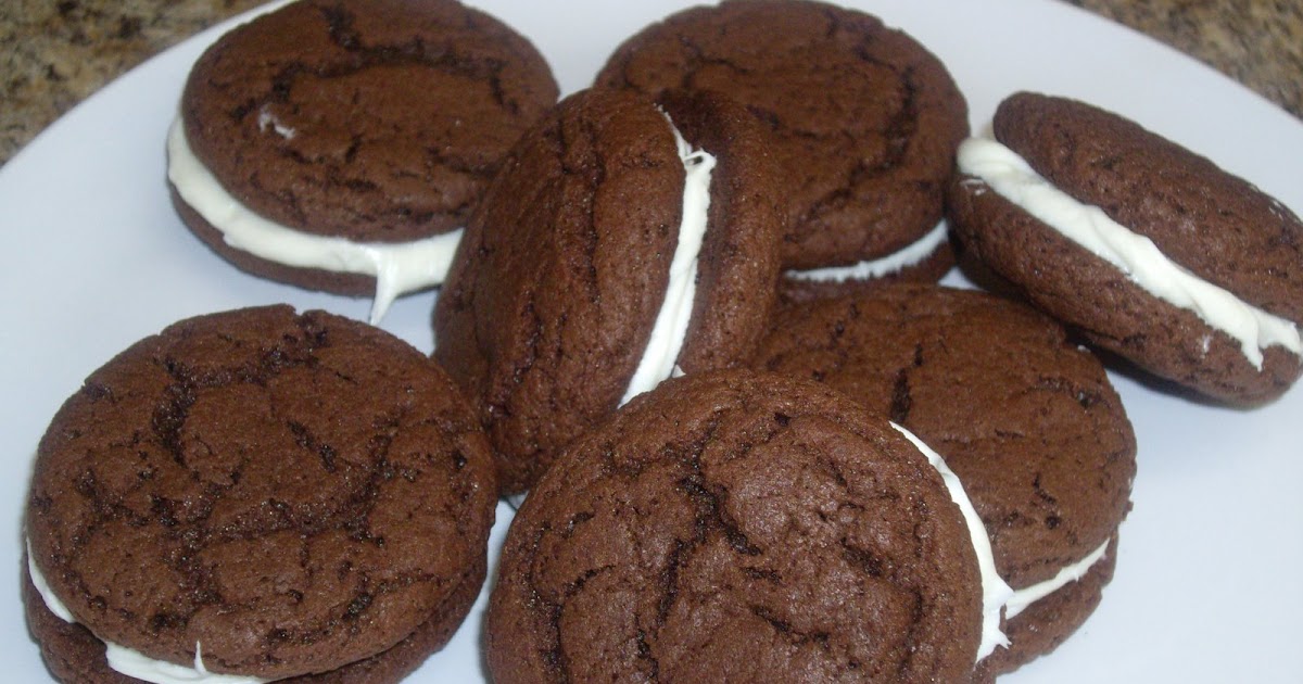 Simply YUM! Homemade Oreo Cakesters