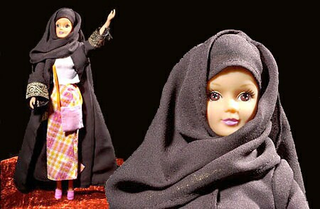 Las niñas egipcias ya no quieren jugar con la recatada muñec Fulla+doll_billyinfo1