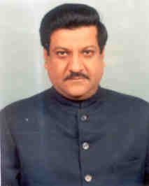 Prithviraj+chavan+cm+maharashtra