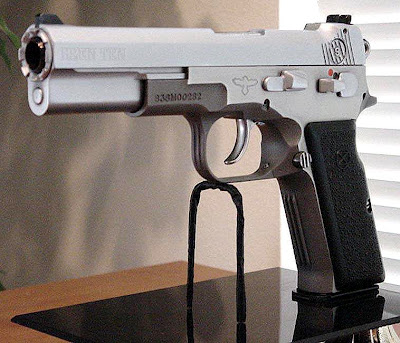 Вот так выглядит пистолет Bren Ten