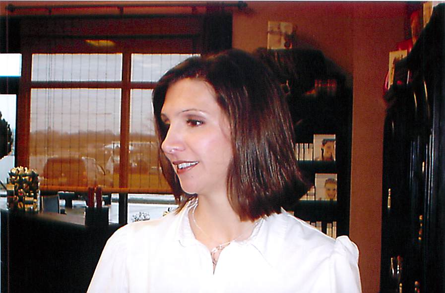[JENNIFER002.jpg]