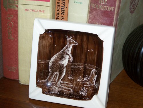 [kangarooashtray.jpg]