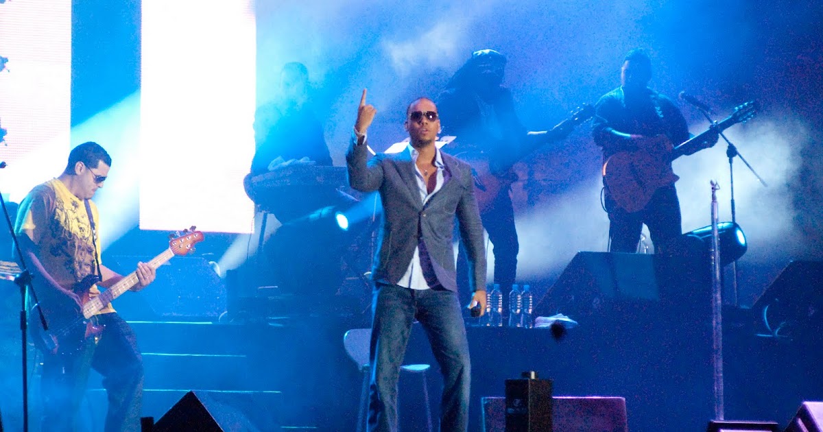 AVENTURA IMAGEN DE UN CONCIERTO DE AVENTURA